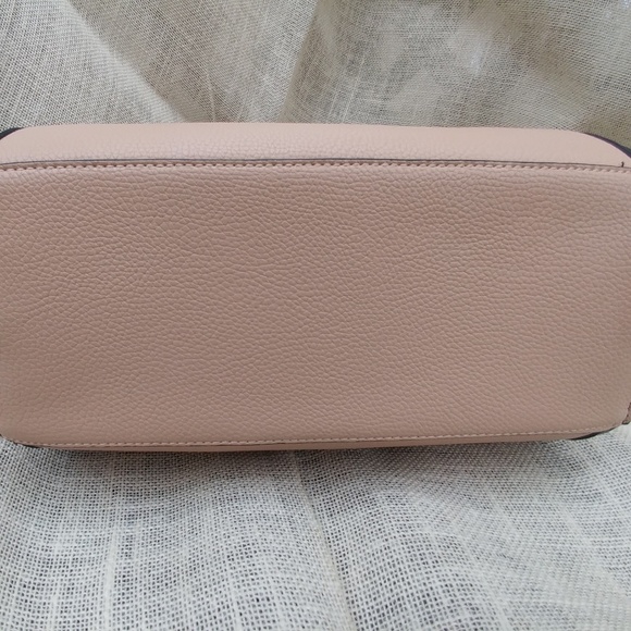 Wilson Leather Black Rivet Tan Handbag - Picture 7 of 7